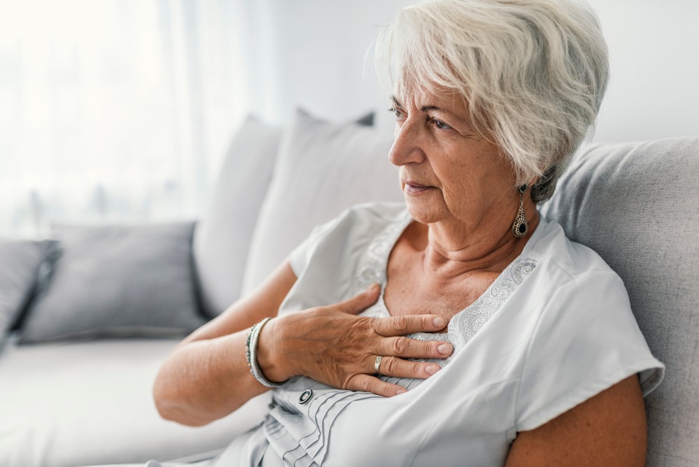 https://zaneslaw.com/wp-content/uploads/2023/07/older-woman-experiencing-chest-pain-Zantac.jpg